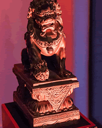 Foo Dog statues
